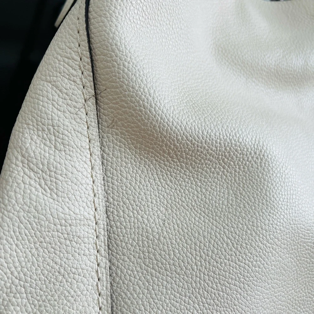 Coach Edie Shoulder Bag 31 With Star Rivets - Picture 11 of 16